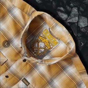 New in bag Large Dixxon Flannel
